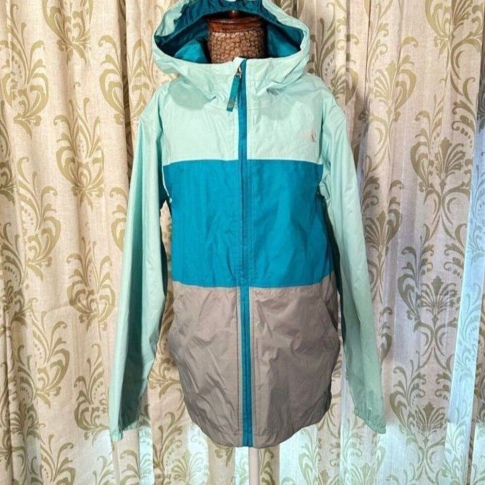 The North Face Jacket Size Youth XL